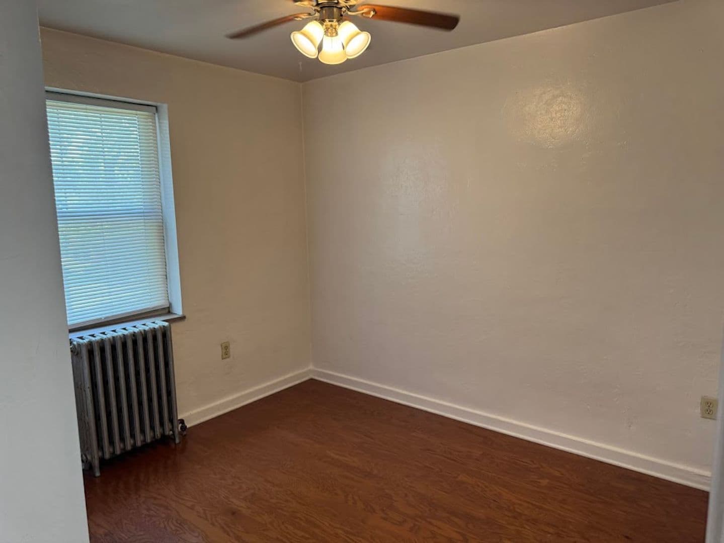 Pittsburgh Apartment: 5506 Fifth Avenue