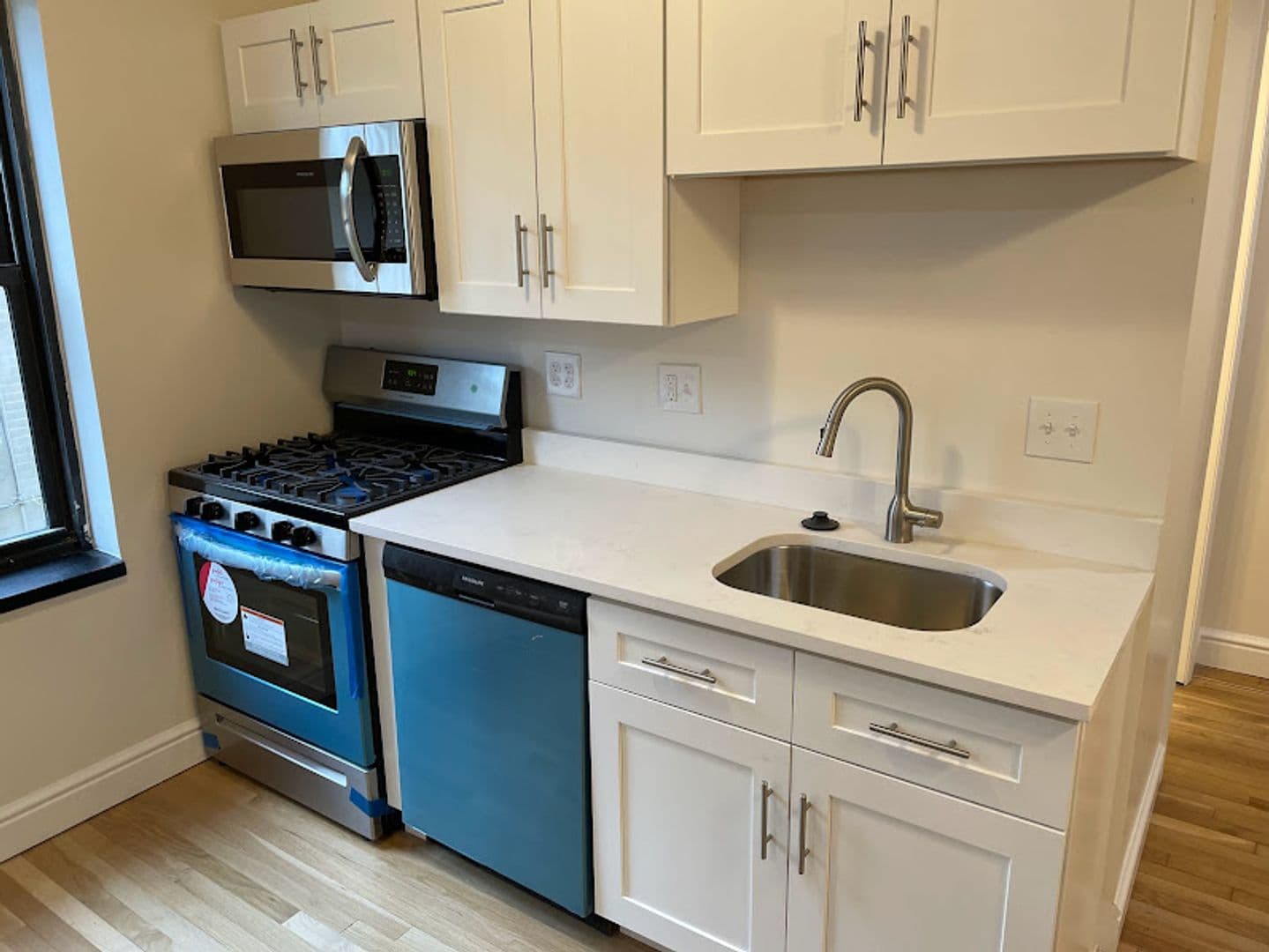 Pittsburgh Apartment: 259 Shady Avenue