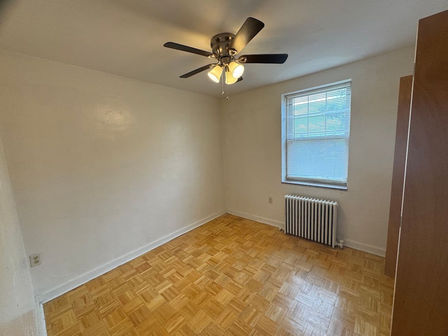 Pittsburgh Apartment: 5506 Fifth Avenue