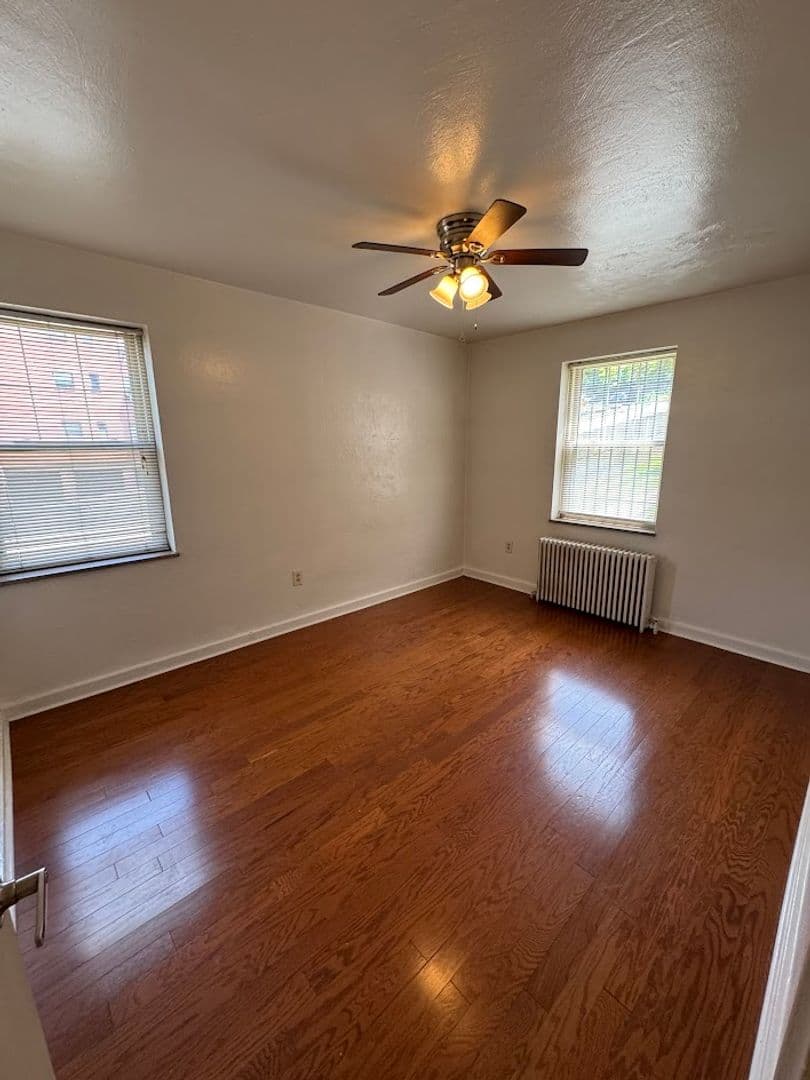 Pittsburgh Apartment: 5506 Fifth Avenue