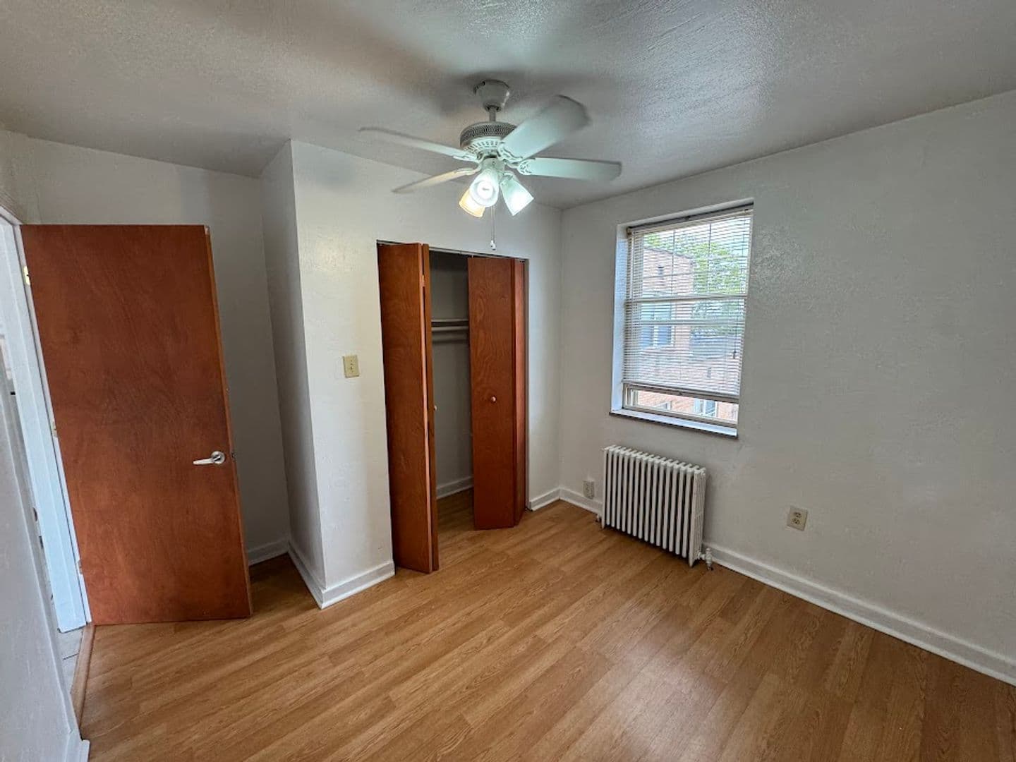 Pittsburgh Apartment: 5506 Fifth Avenue