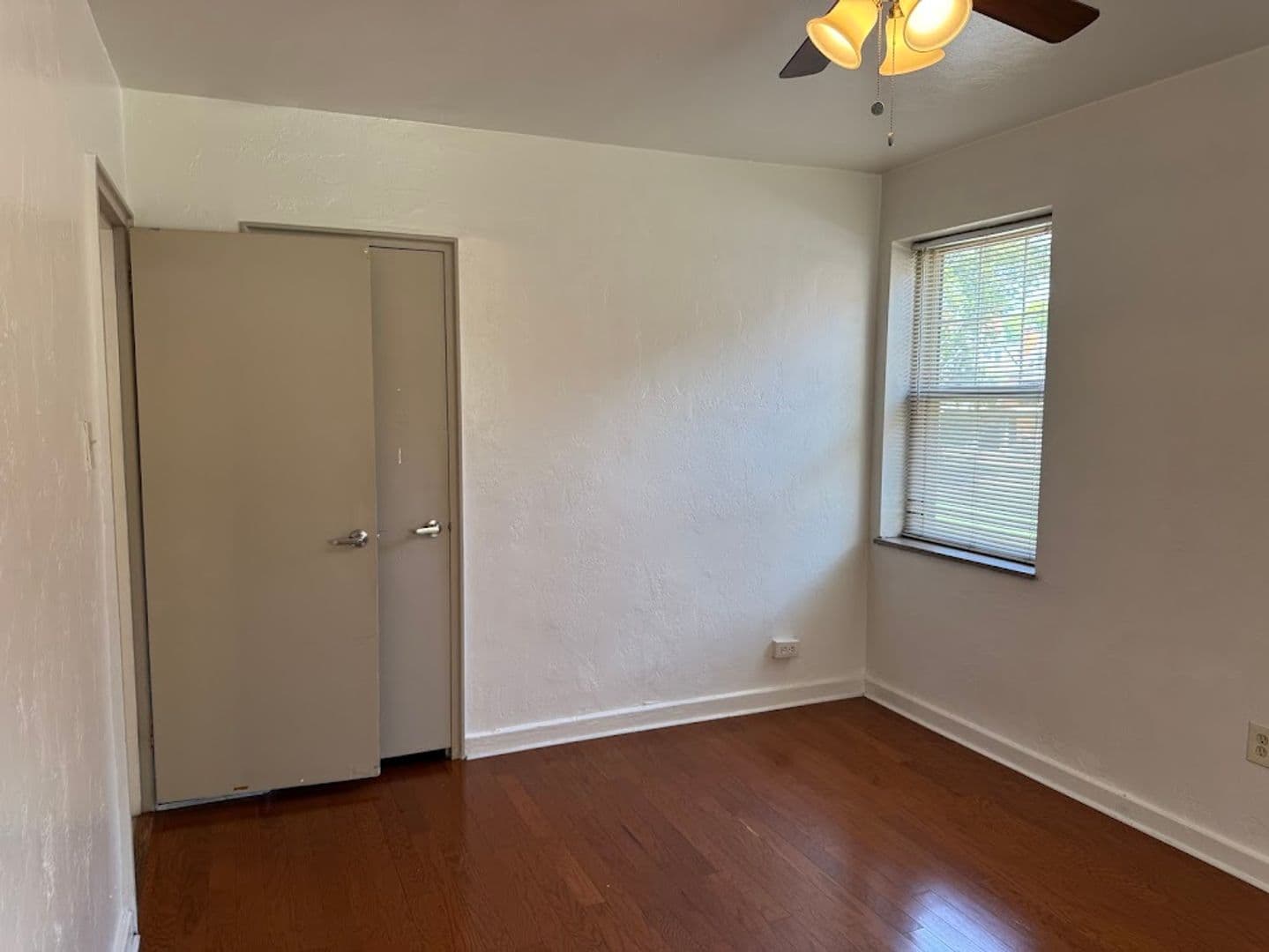 Pittsburgh Apartment: 5506 Fifth Avenue