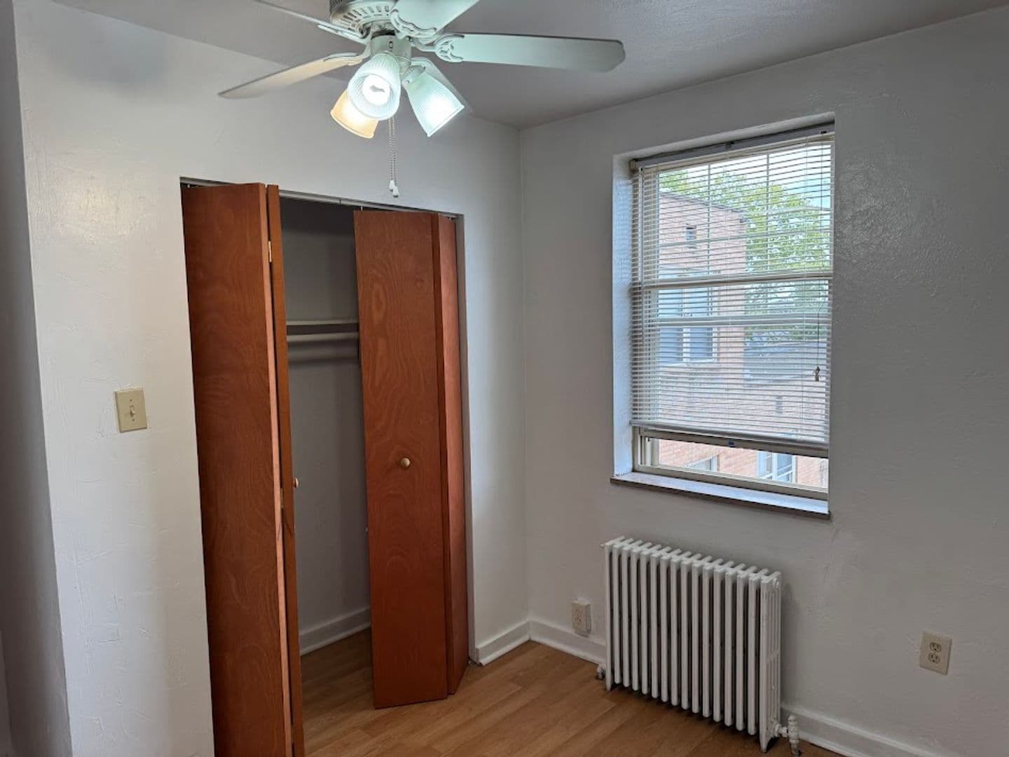 Pittsburgh Apartment: 5506 Fifth Avenue