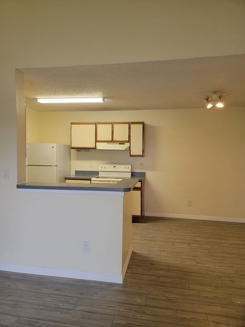 Kissimmee Condo: 2031 Cascades Blvd.