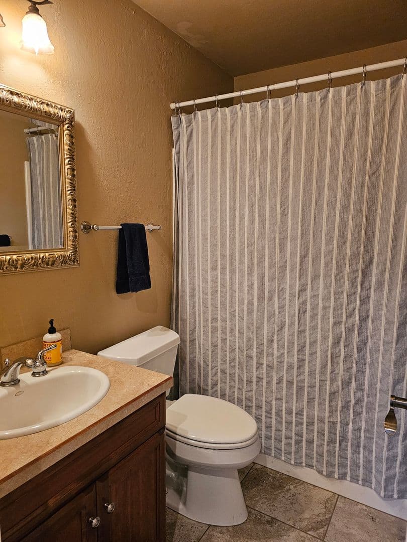 Twin Falls Townhome: 882 Canyon Park Ave