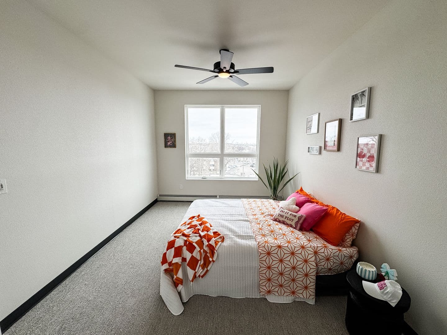 Fargo Apartment: 1758 12th Ave N