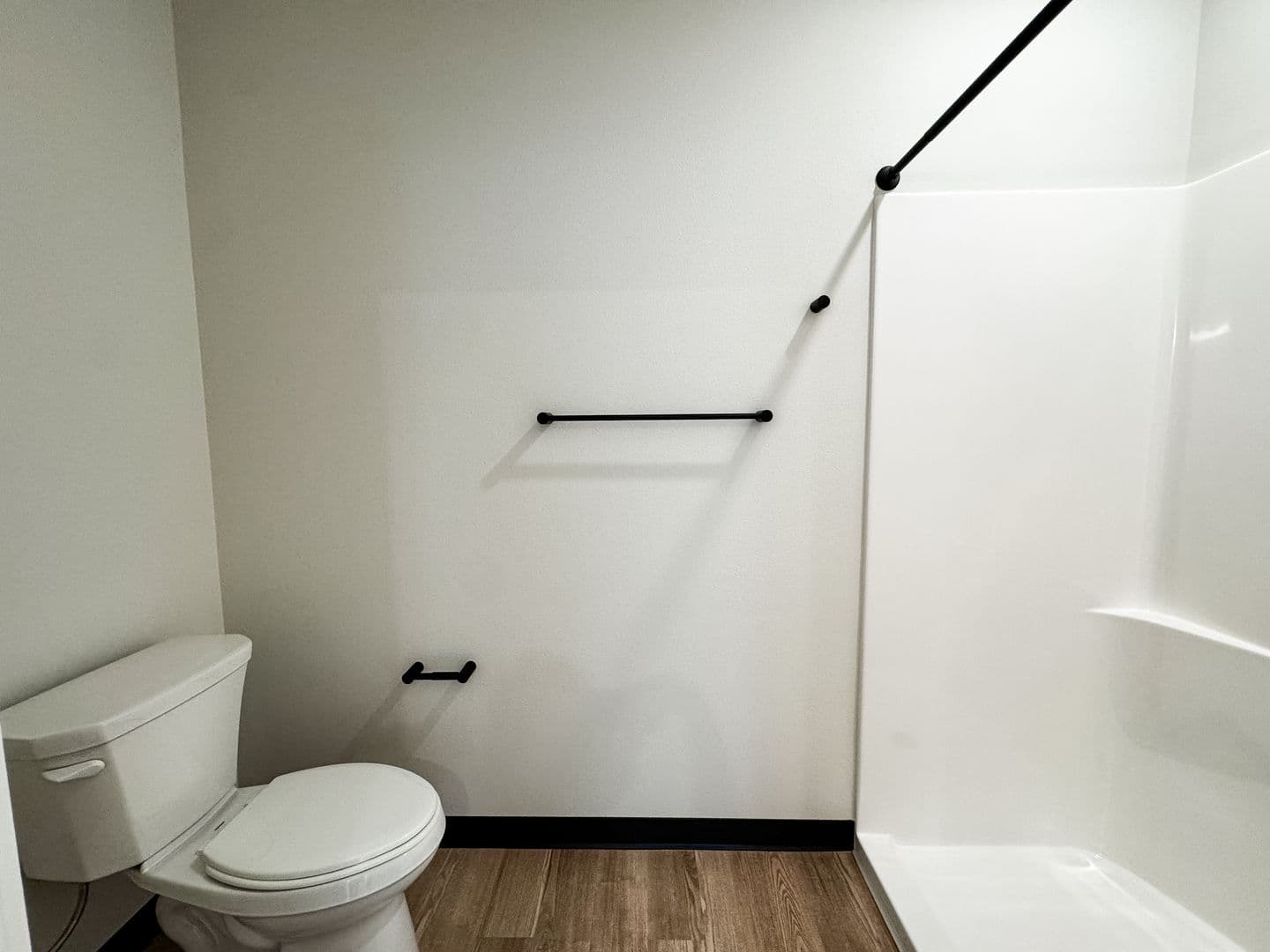 Fargo Apartment: 1758 12th Ave N