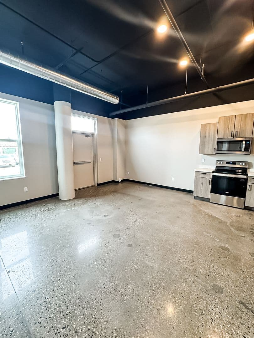 Fargo Apartment: 1919 N University Dr