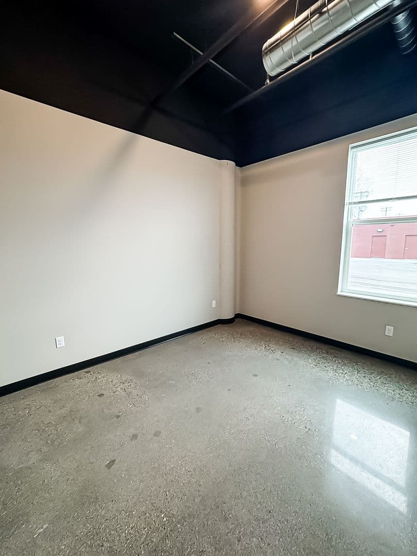 Fargo Apartment: 1919 N University Dr