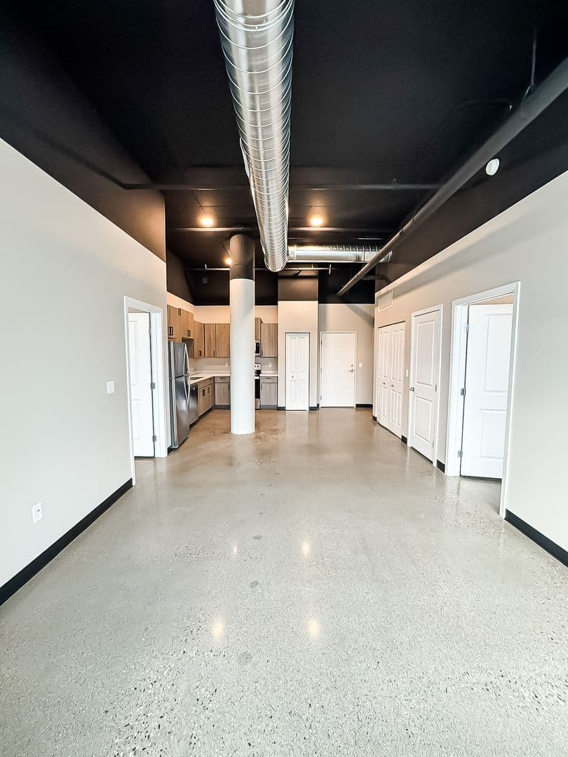 Fargo Apartment: 1919 N University Dr