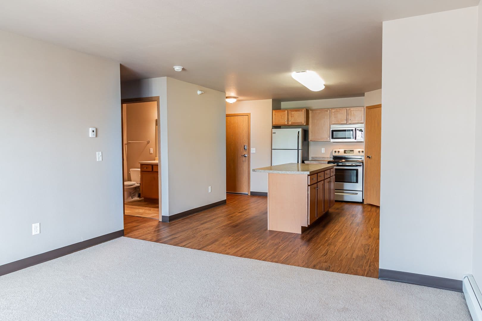 Dickinson Apartment: 1465 Roughrider Blvd