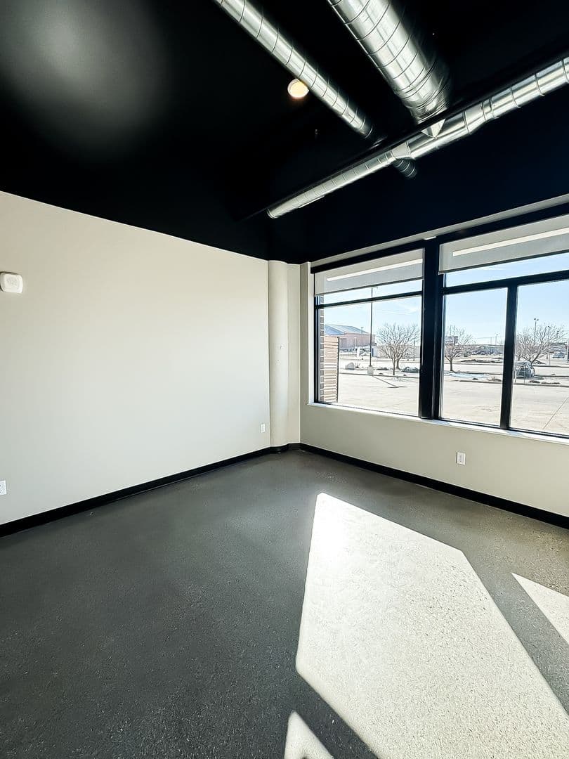 Fargo Apartment: 1919 N University Dr