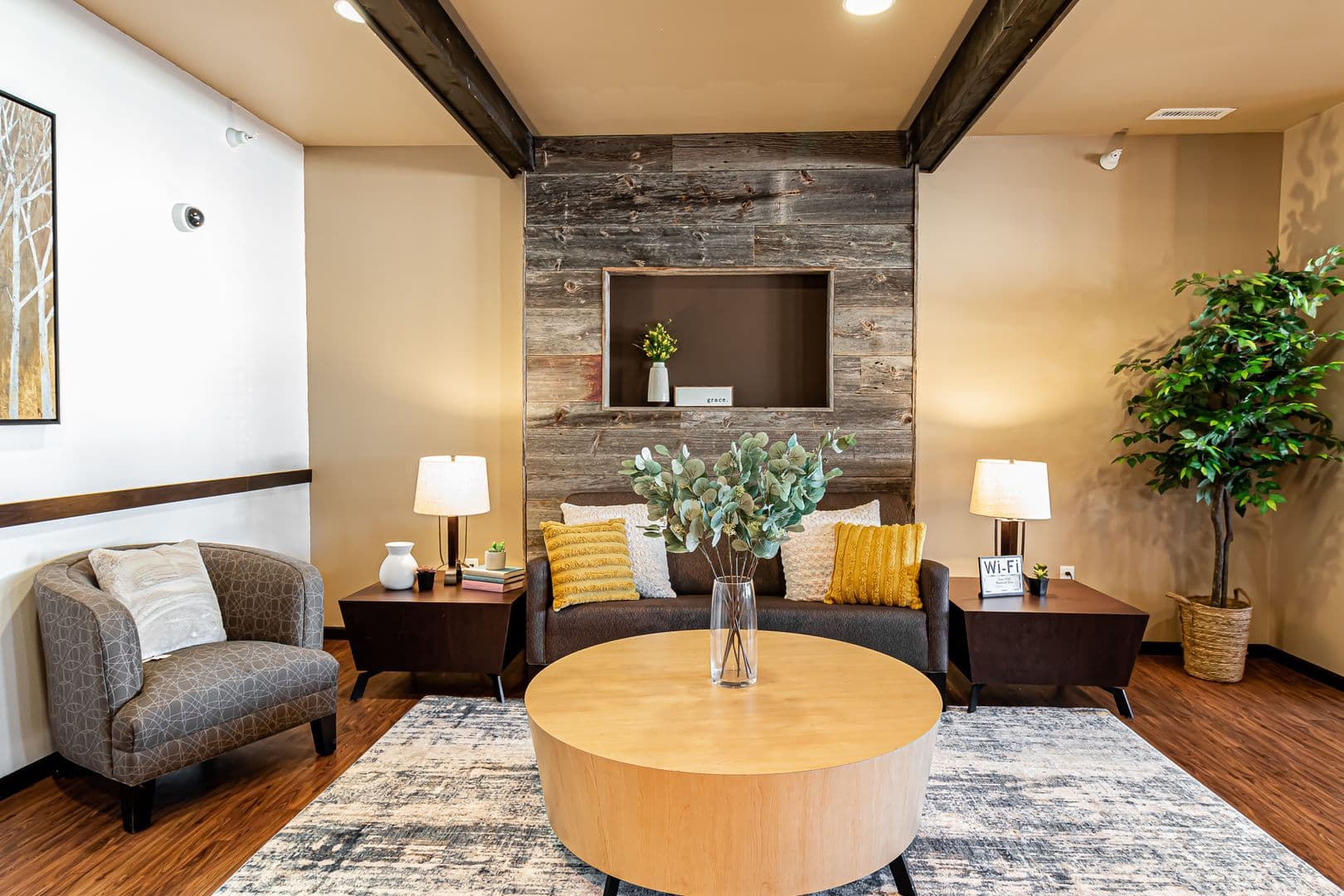 Dickinson Apartment: 1465 Roughrider Blvd