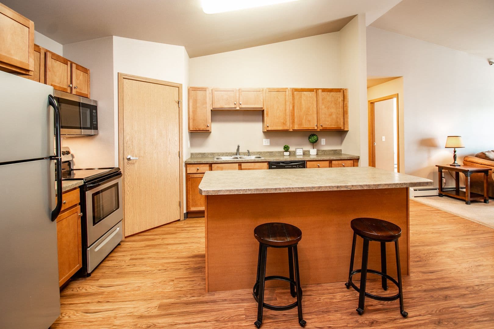 Dickinson Apartment: 1465 Roughrider Blvd