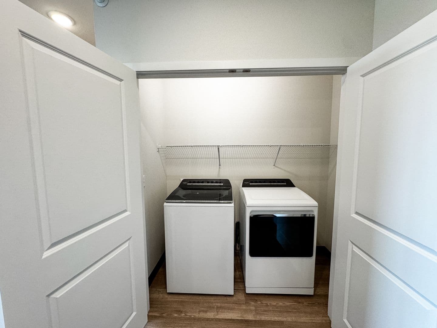 Fargo Apartment: 1758 12th Ave N