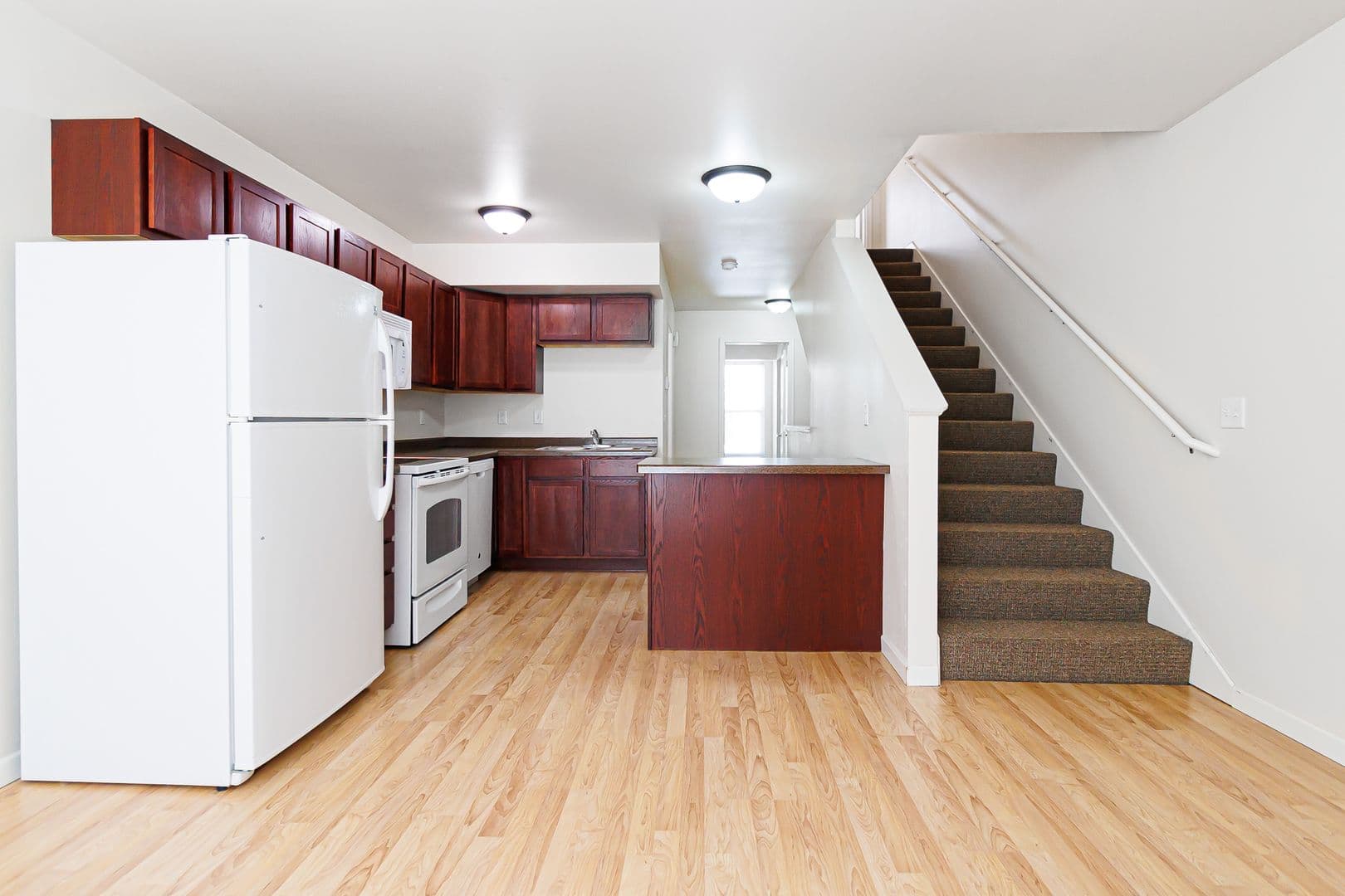 Fargo Apartment: 1017 & 1021 16th ST N/ 1120 & 1122 17th St N