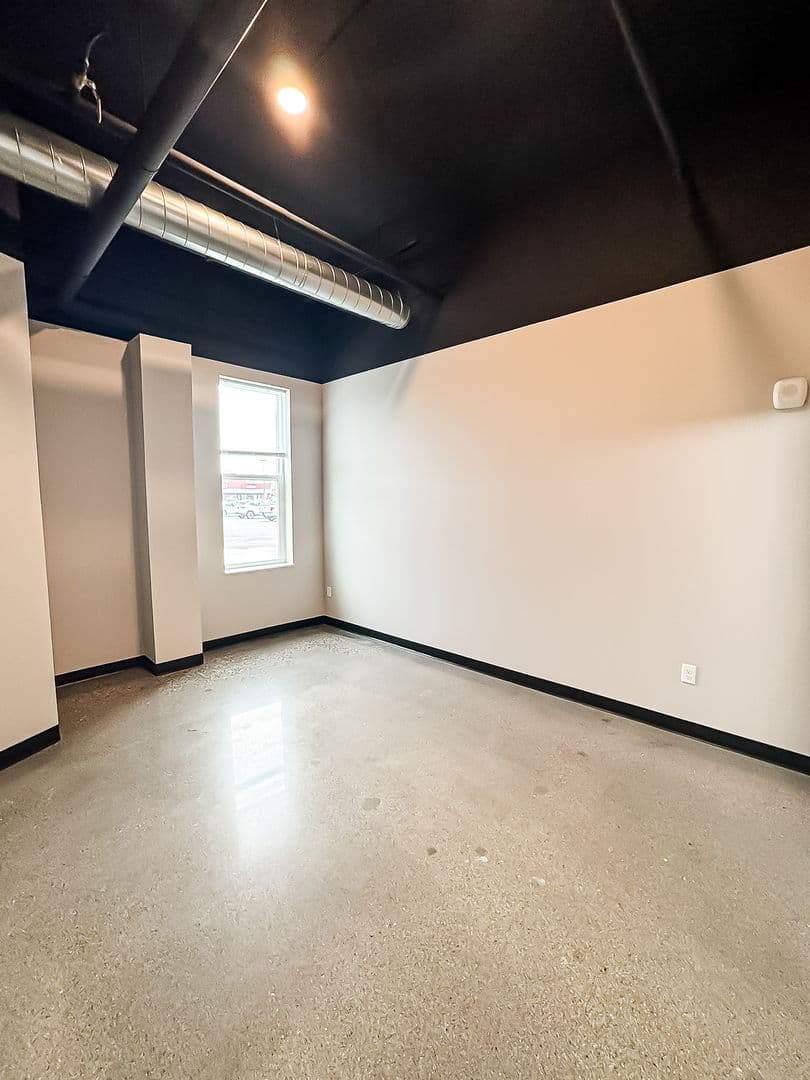 Fargo Apartment: 1919 N University Dr