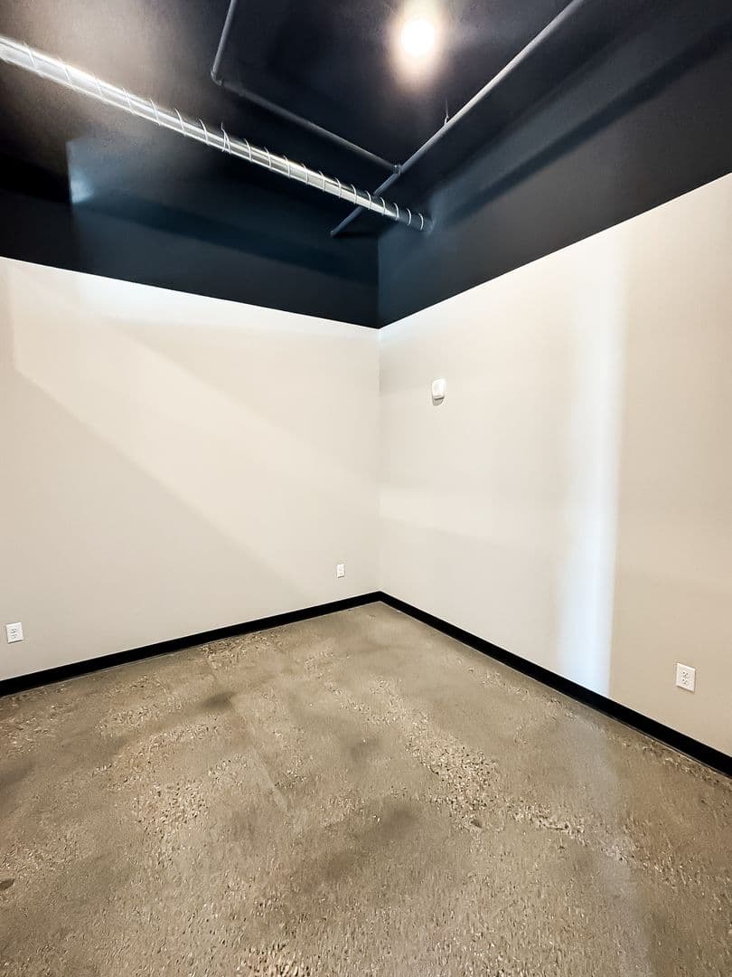 Fargo Apartment: 1919 N University Dr
