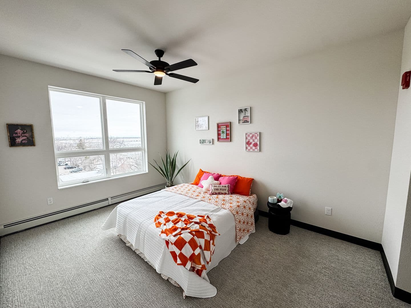 Fargo Apartment: 1758 12th Ave N