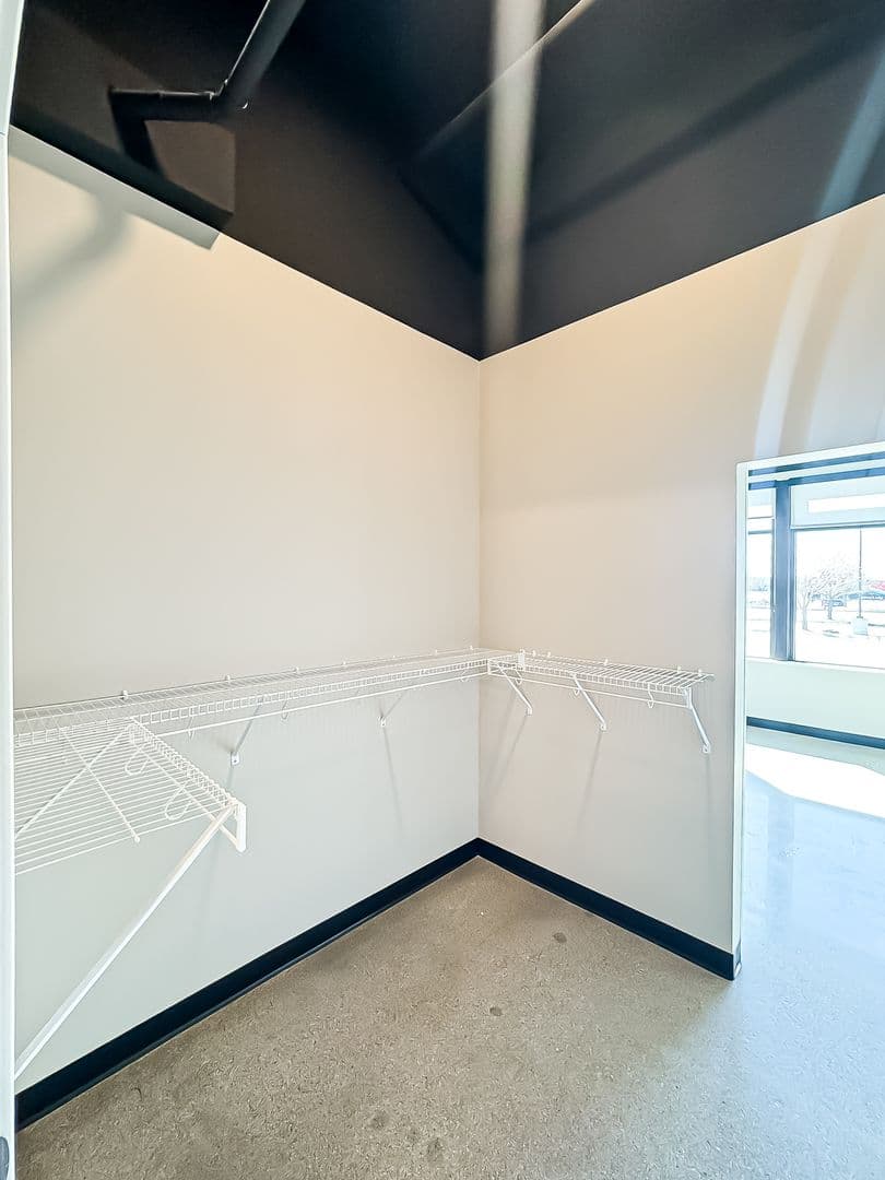 Fargo Apartment: 1919 N University Dr