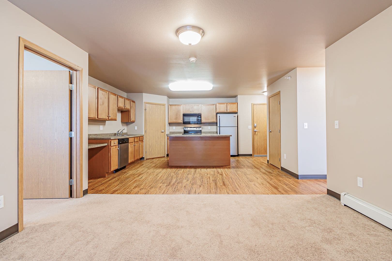 Dickinson Apartment: 1465 Roughrider Blvd