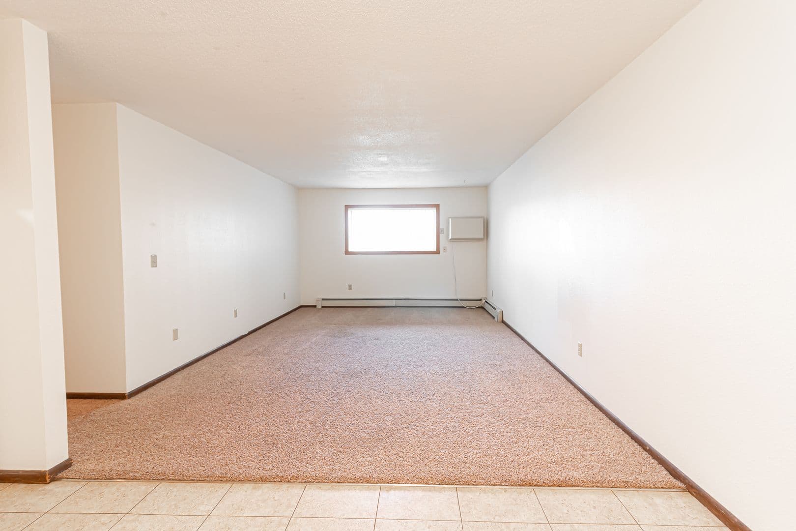 Fargo Apartment: 1120 16th St N