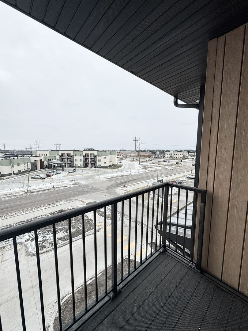 Fargo Apartment: 4400/ 4420 Calico Dr S