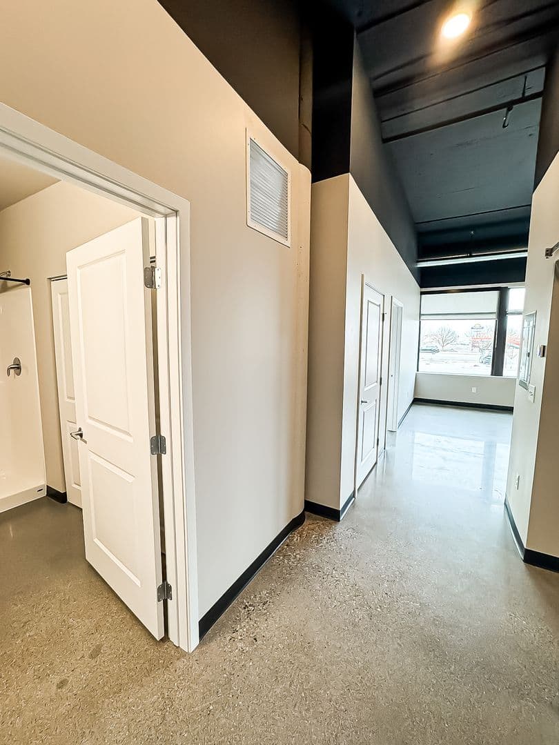 Fargo Apartment: 1919 N University Dr