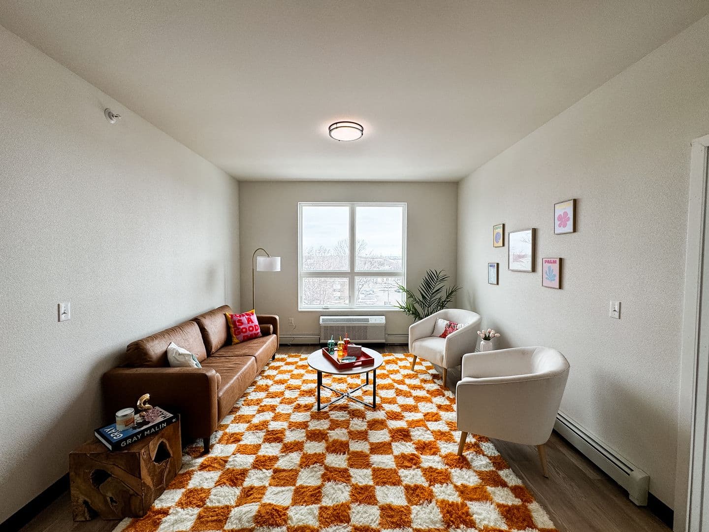 Fargo Apartment: 1758 12th Ave N