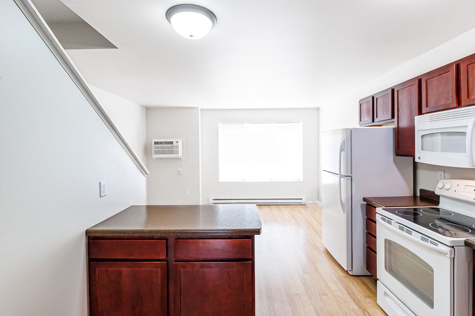 Fargo Apartment: 1017 & 1021 16th ST N/ 1120 & 1122 17th St N