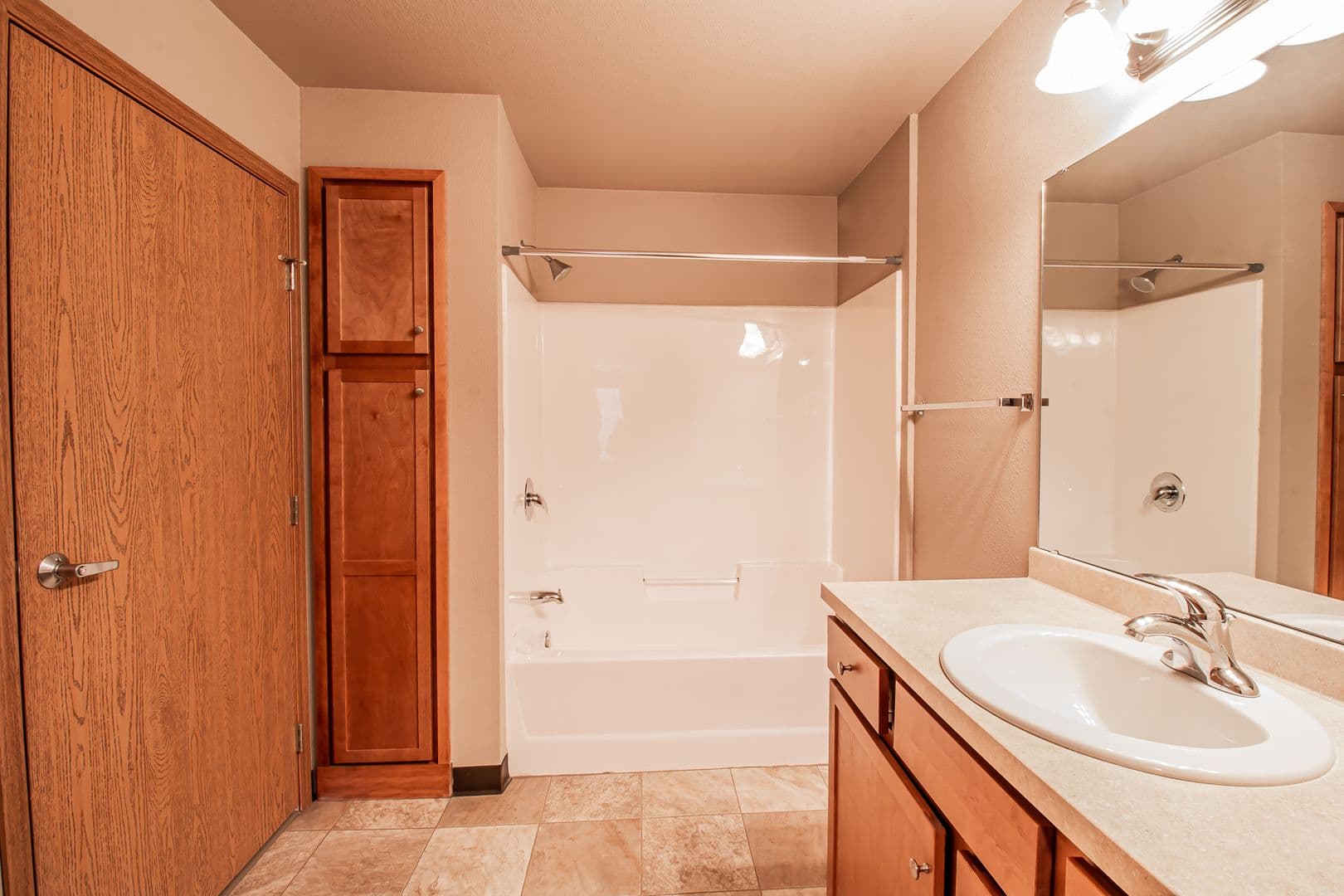 Dickinson Apartment: 1465 Roughrider Blvd