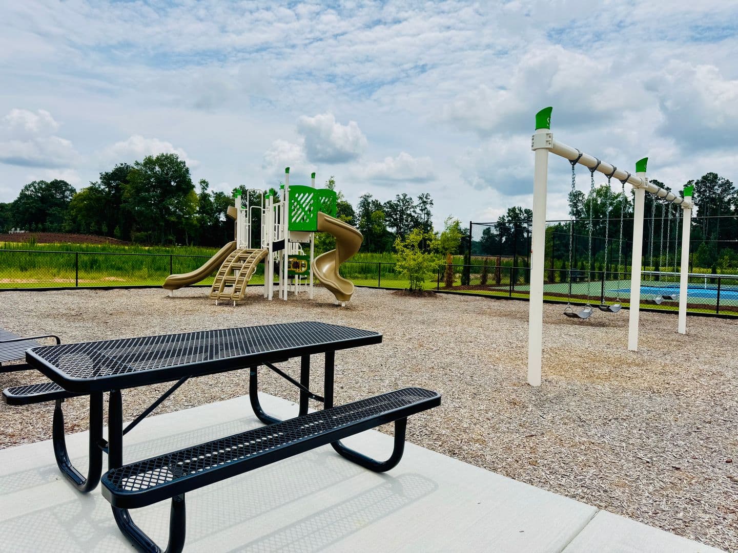 Wendell Townhome: 547 Stream Walk Crossing