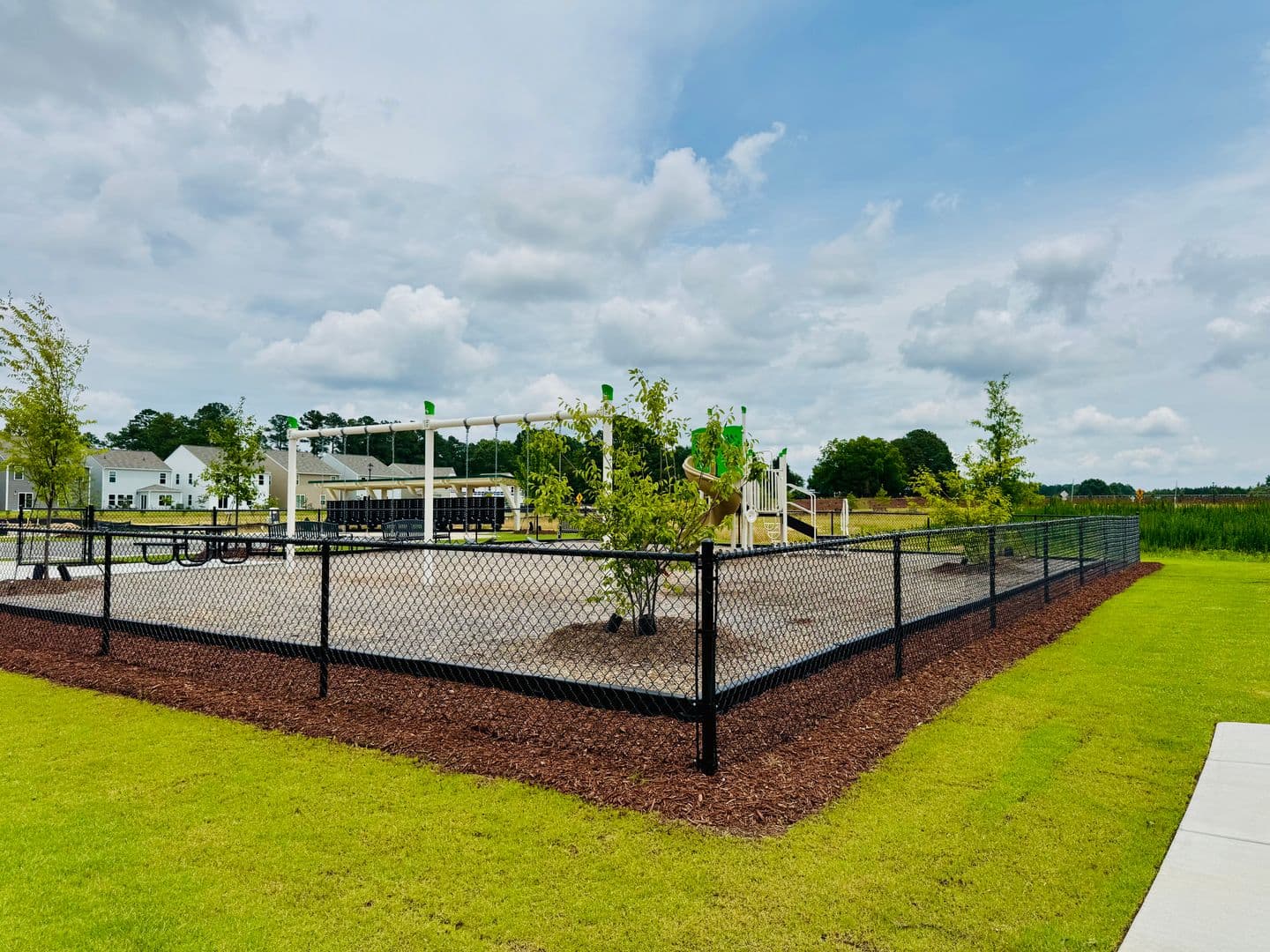 Wendell Townhome: 547 Stream Walk Crossing