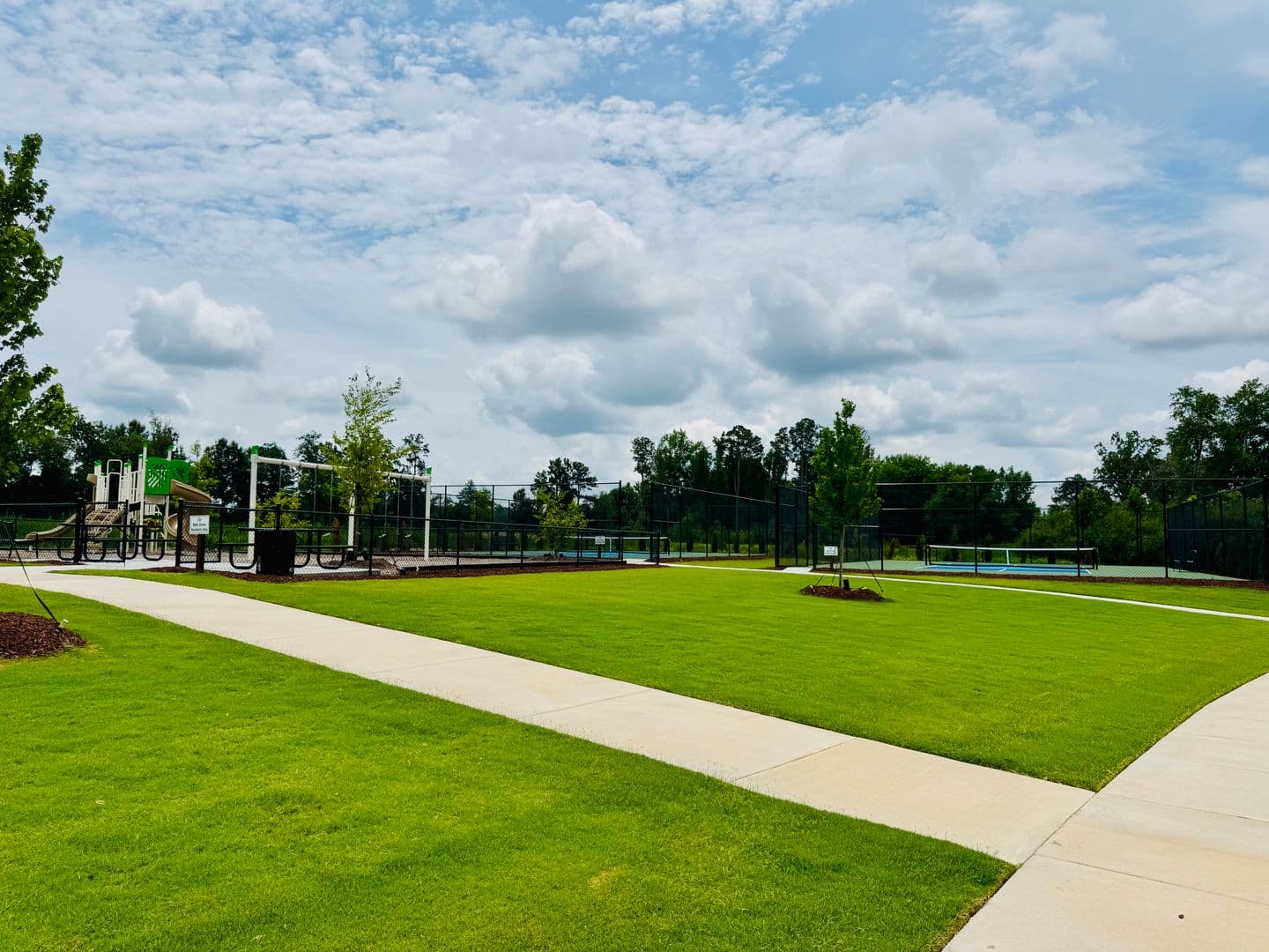 Wendell Townhome: 547 Stream Walk Crossing