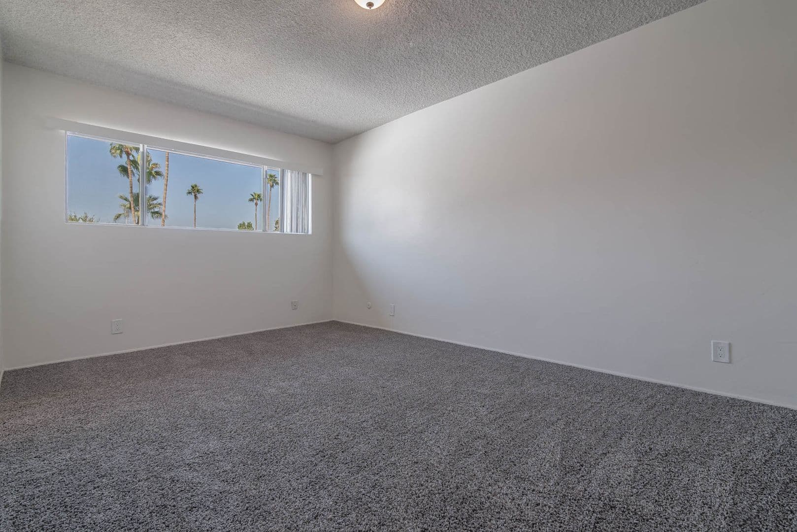 Bakersfield Apartment: 3600-3610 Dana Street