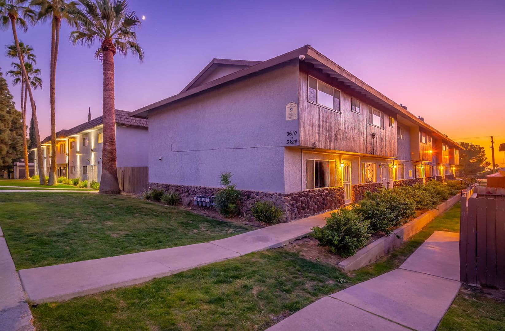 Bakersfield Apartment: 3600-3610 Dana Street