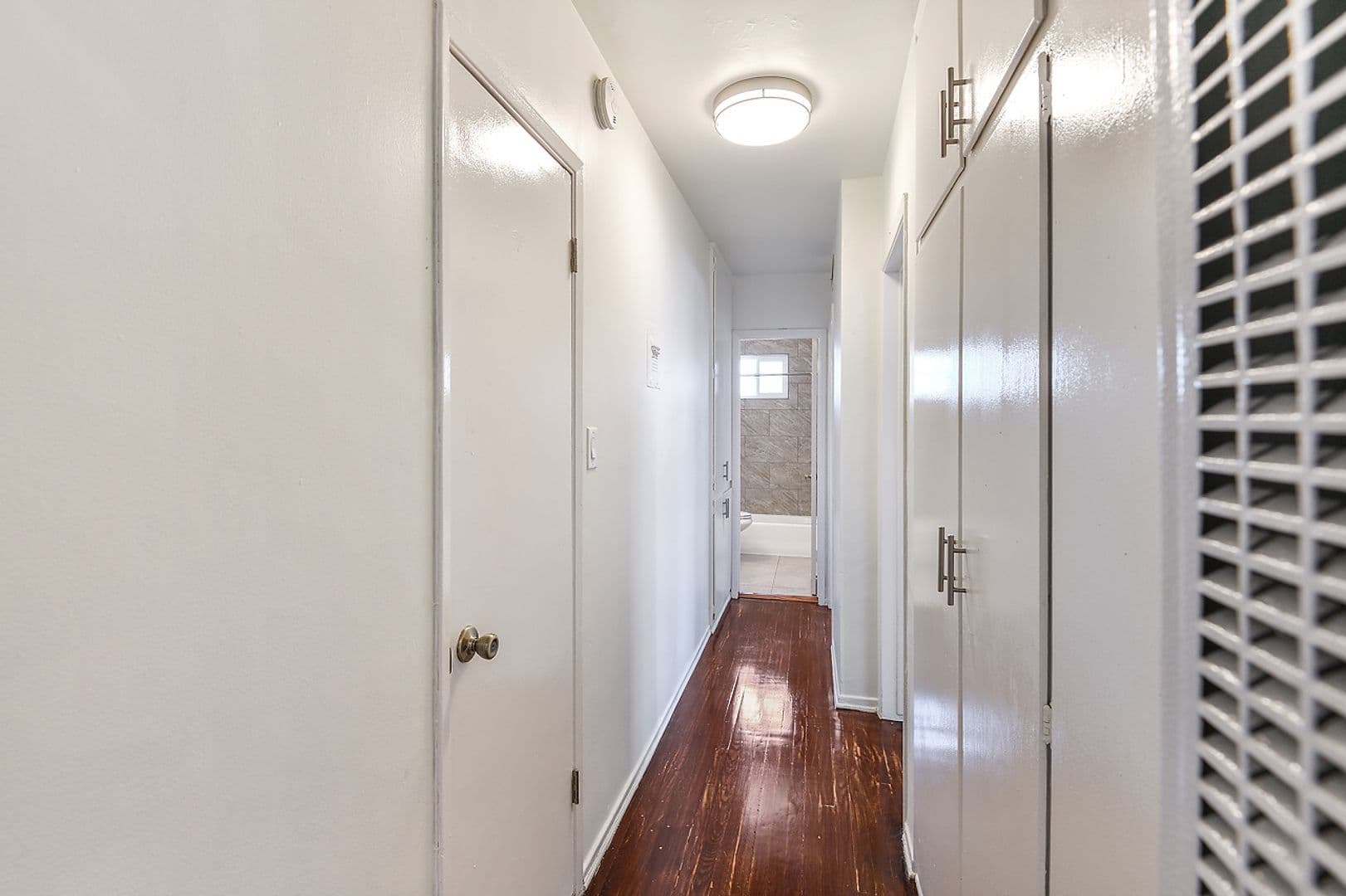 Los Angeles Apartment: 8526 Saturn Street