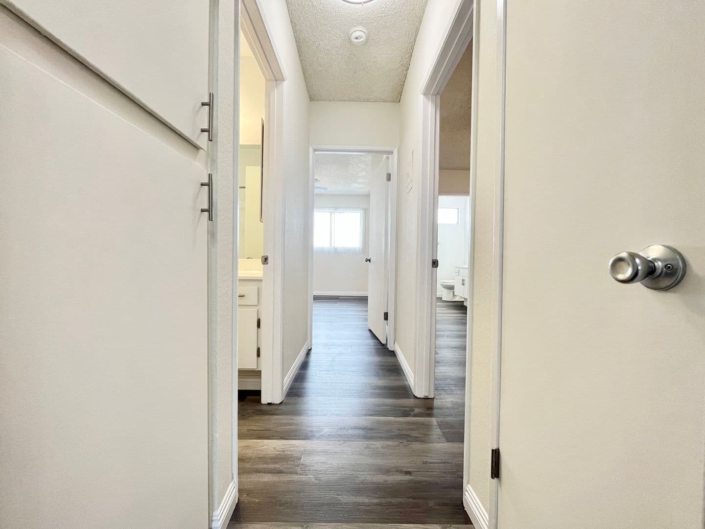 Canoga Park Apartment: 6738 Independence Ave.