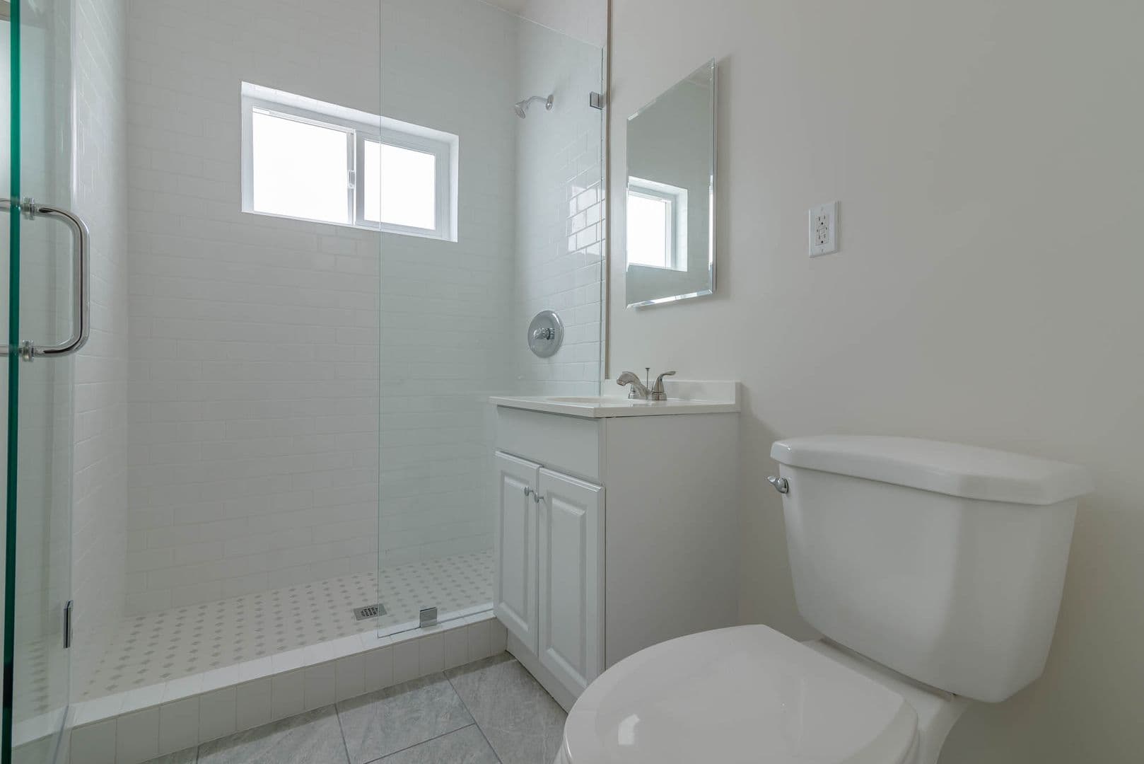 Los Angeles Apartment: 410 N. Coronado Street