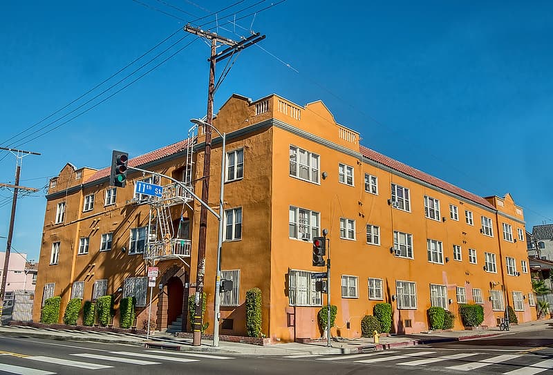 Los Angeles Apartment: 1056 S. Normandie Avenue