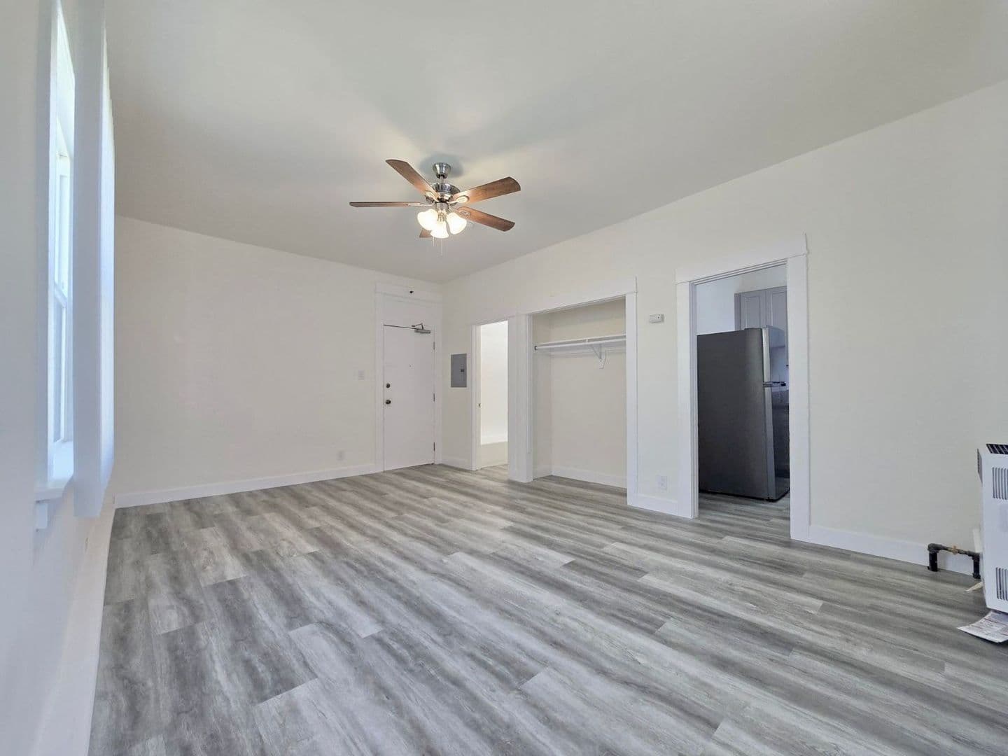 Los Angeles Apartment: 341 South Alvarado