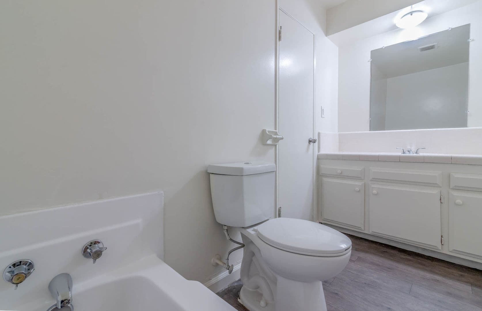 Bakersfield Apartment: 3600-3610 Dana Street