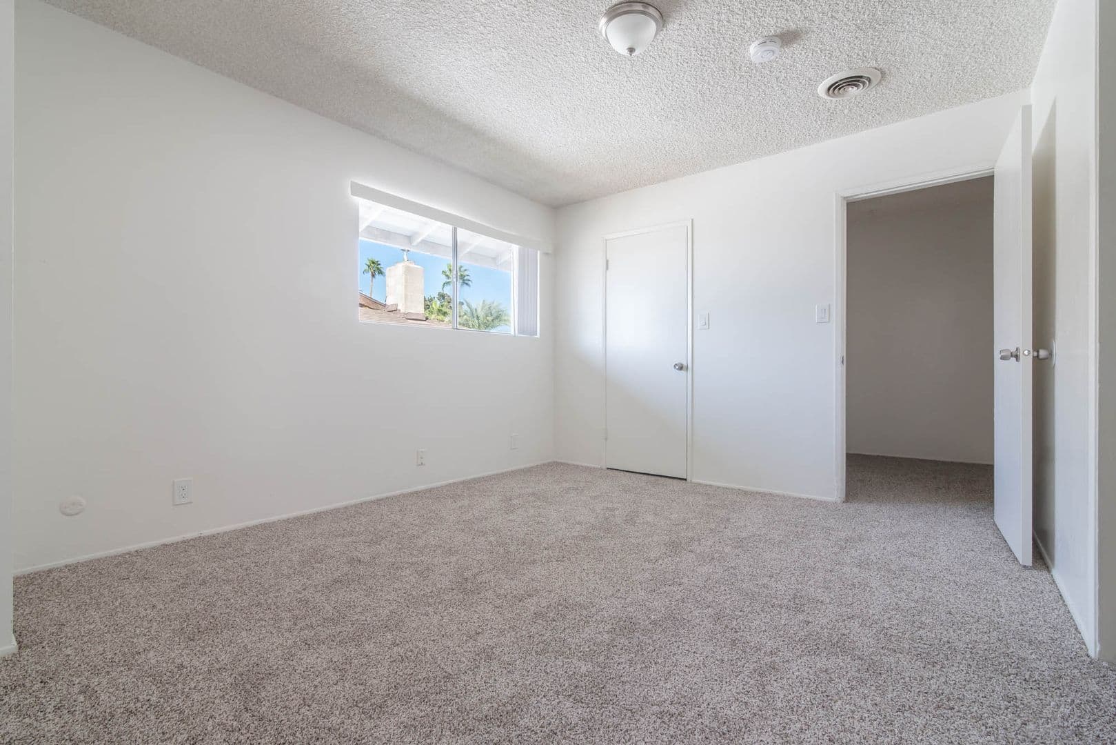 Bakersfield Apartment: 3600-3610 Dana Street