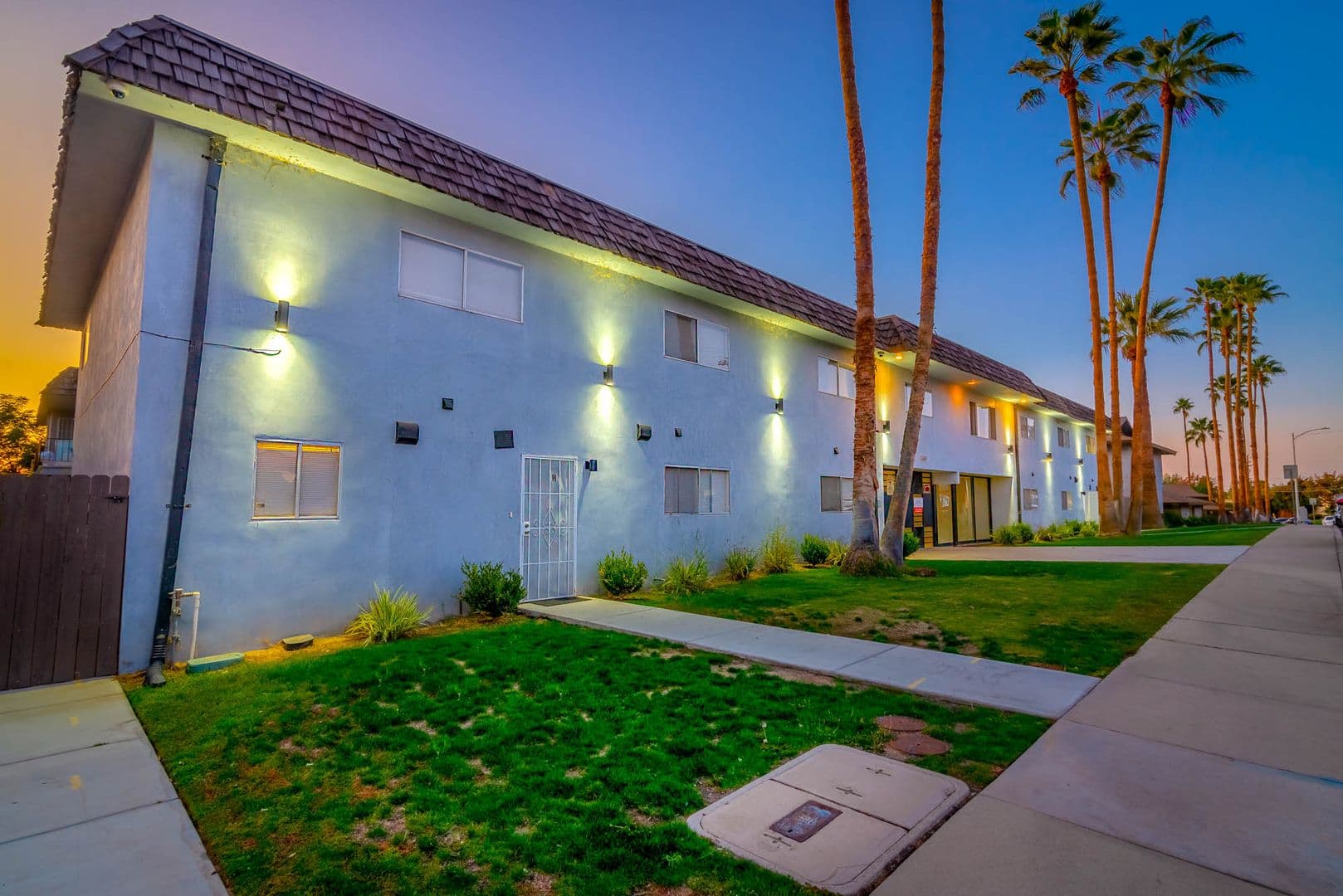 Bakersfield Apartment: 3600-3610 Dana Street
