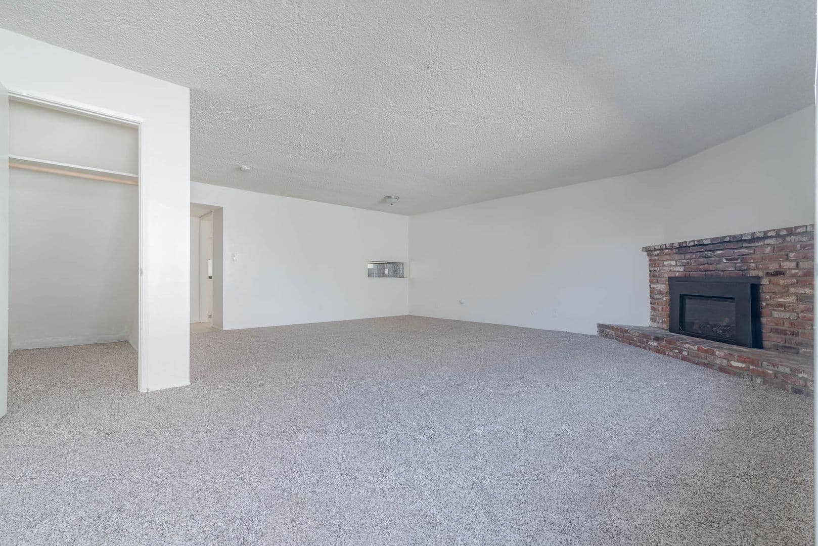 Bakersfield Apartment: 3600-3610 Dana Street