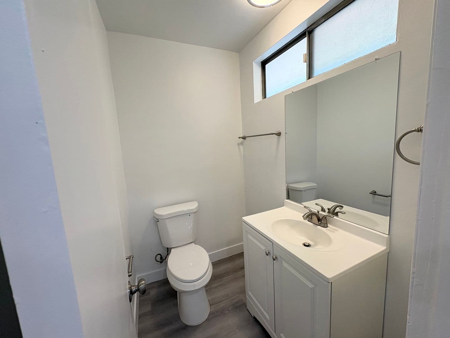 Van Nuys Apartment: 8123 Langdon Ave.