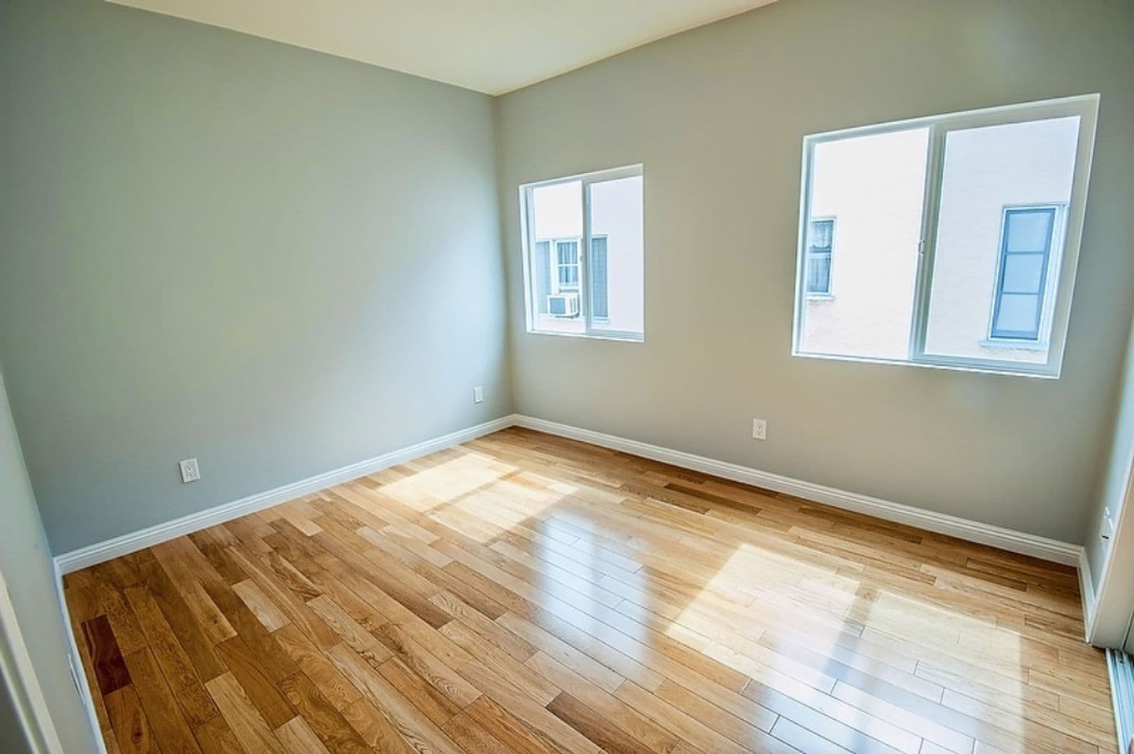 Los Angeles Apartment: 439 N. Ogden Dr.