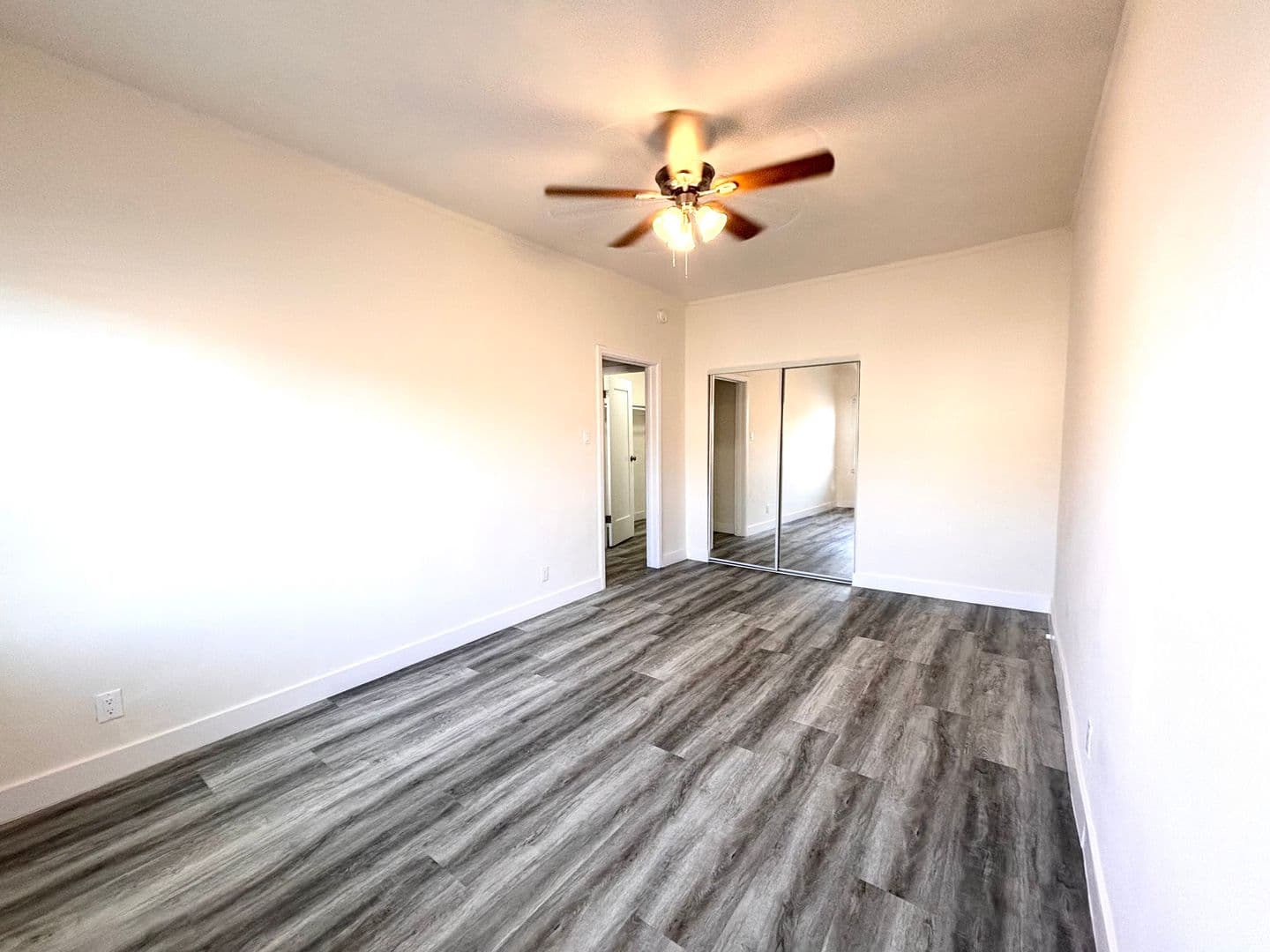 Los Angeles Apartment: 420 N. Coronado Street