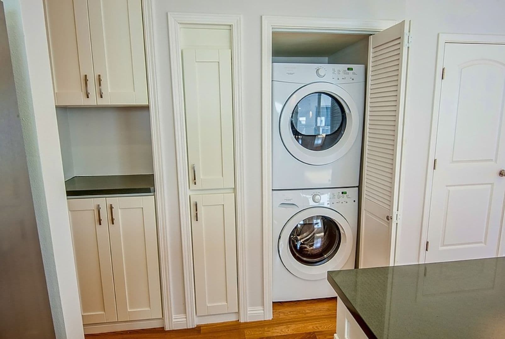 Los Angeles Apartment: 439 N. Ogden Dr.