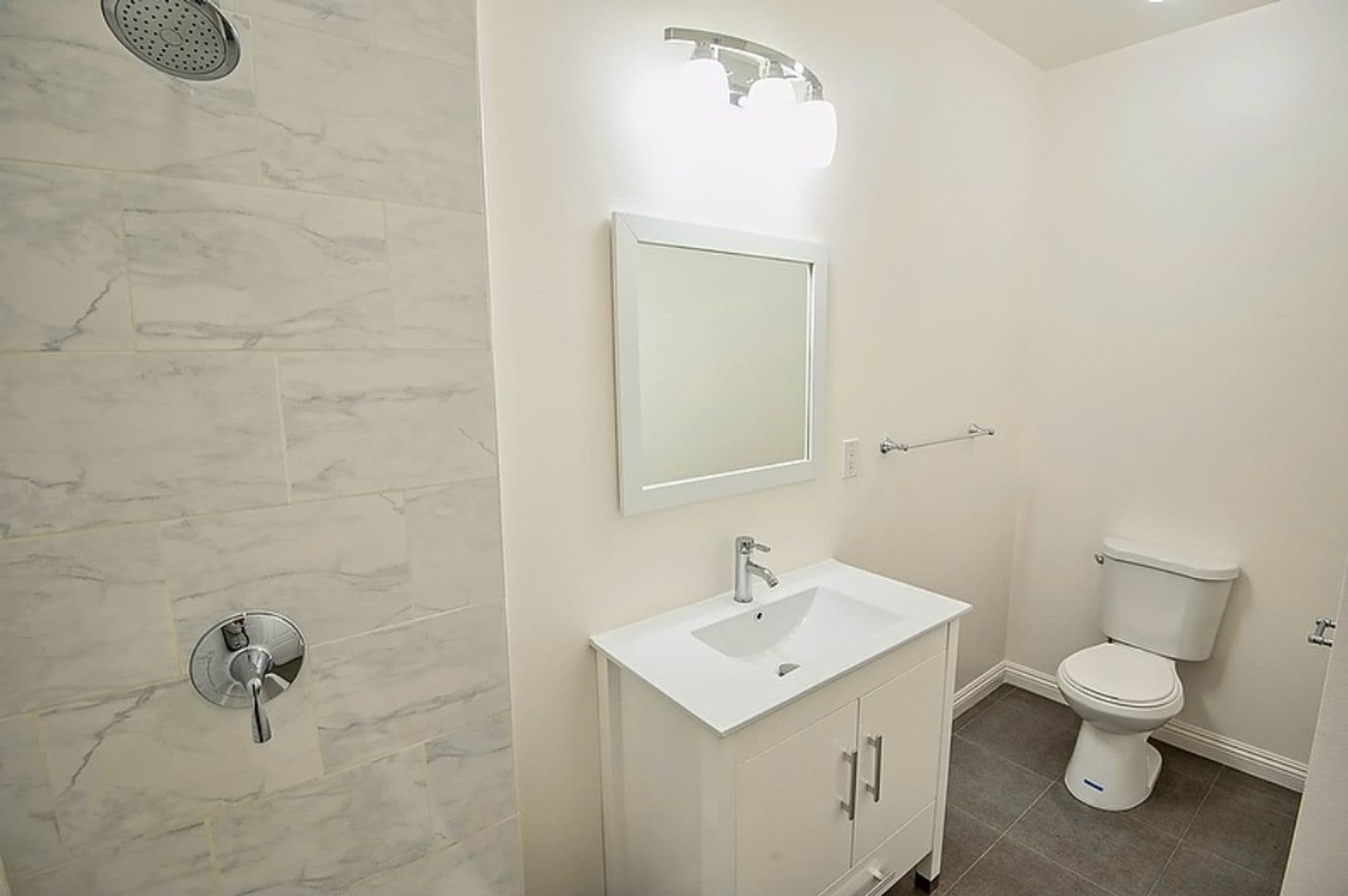 Los Angeles Apartment: 439 N. Ogden Dr.